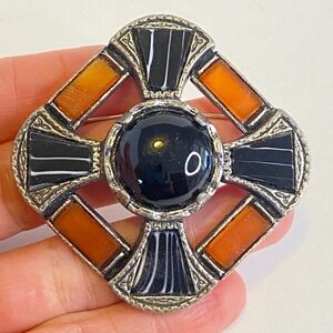 Vintage Miracle Scottish Glass Celtic Brooch Pendant Silver Tone Black Amber 2in